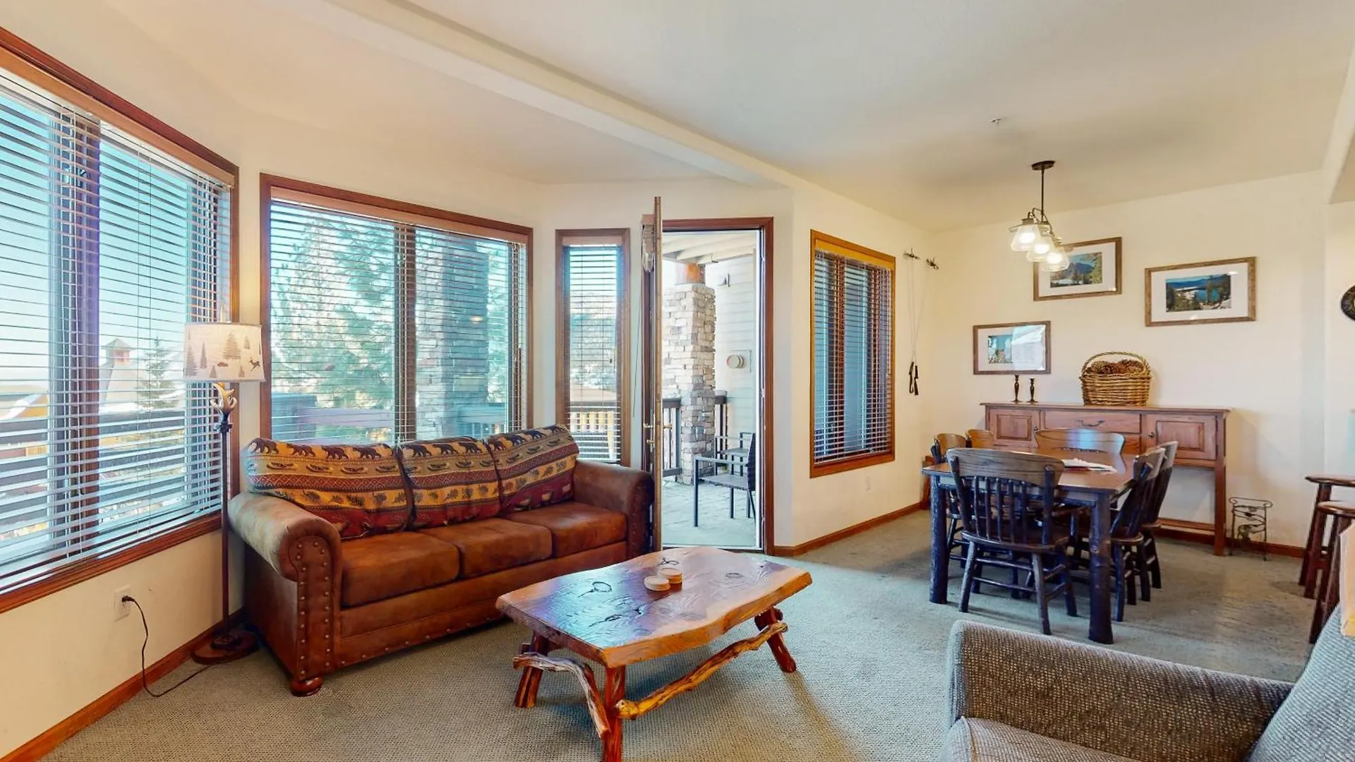 Eagle Run 113 Apartment Mammoth Lakes 0*,